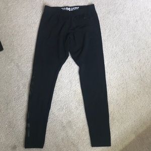 Womens all black Nike leggings